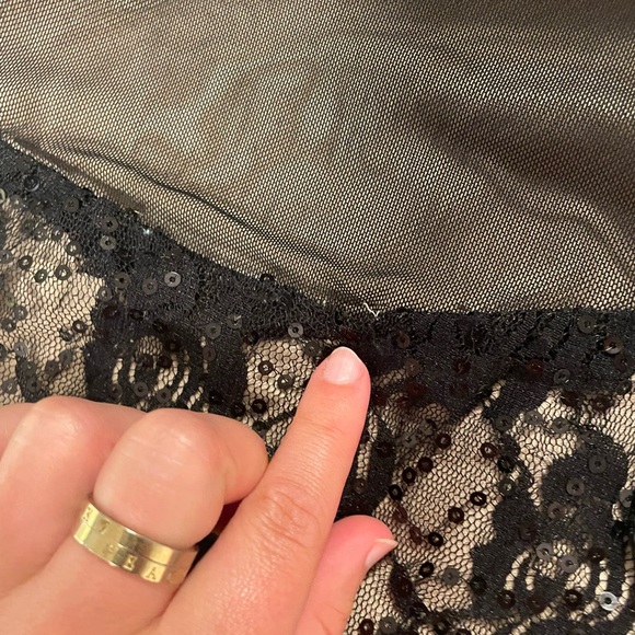 Beautiful black sequin prom/black tie dress - Picture 6 of 8